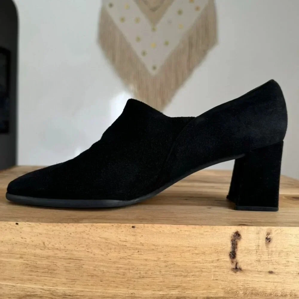 Stuart Weitzman Black Stretch Suede Square Long Toe Box Block Heel Shoe Bootie